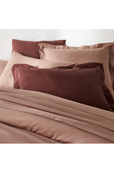 Scenario 30cm Plain Polycotton Fitted Sheet product thumbnail 4