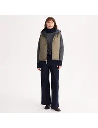 Sleeveless Reversible Padded Jacket with Hood - 4