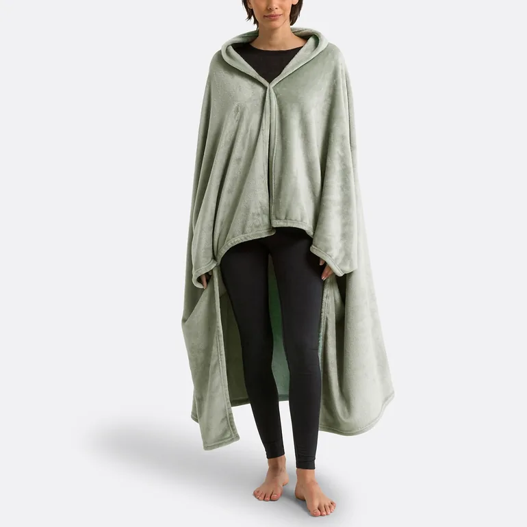 Javi Fleece Throw with Sleeves in Recycled Polyester