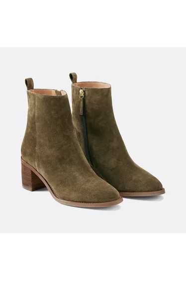 Signatures Faustine Block Heel Ankle Boots in Suede