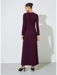 Burgundy Solid Side Slit Gathered Detail Sheath Maxi Dress - 4