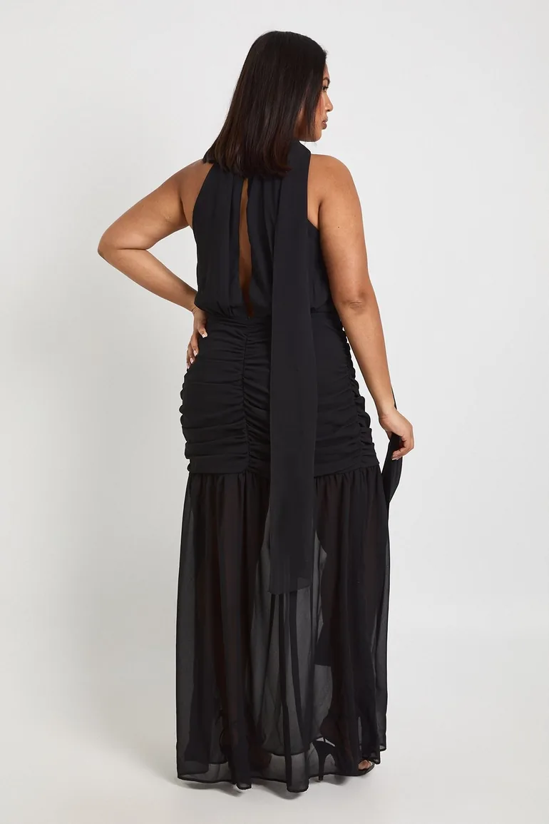 فستان بوهو شيفون أسود ماكسي بقصة ميرمايد بياقة هالتر - 1