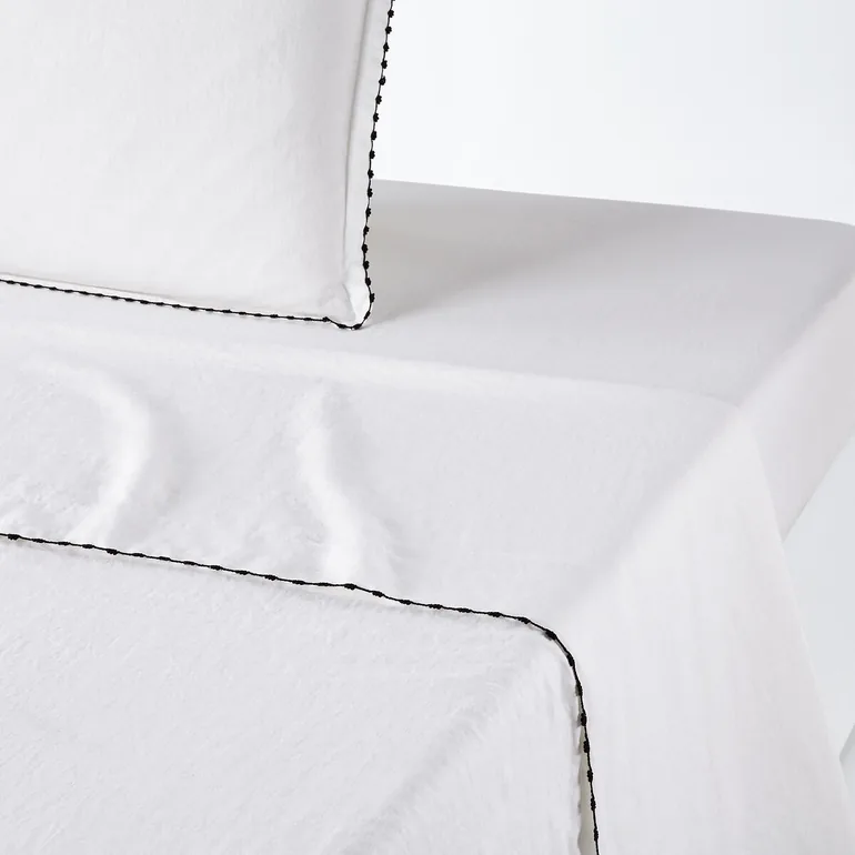 Léone Washed Linen Flat Sheet