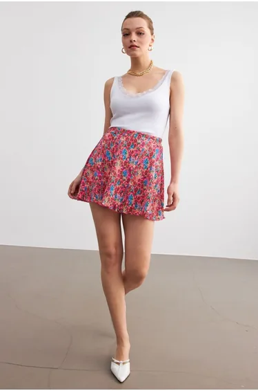 Women's Pink Flower Pattern Pleated Mini Length Skirt