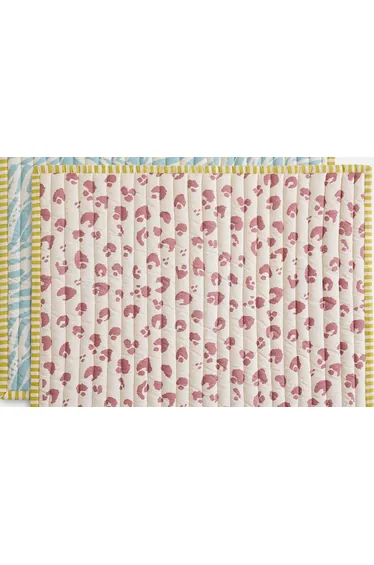 مفرش سفرة لا ريدوت انتيريورز متعدد الألوان