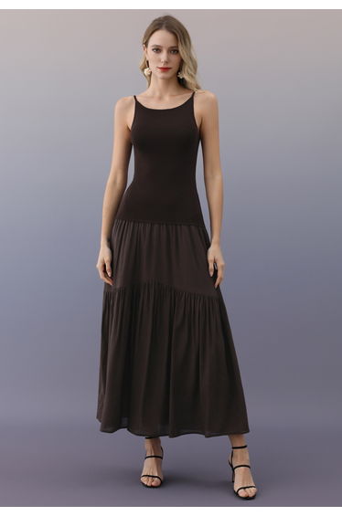 Streamlined Tiered Pleats Spliced Cami Maxi Dress in Brown