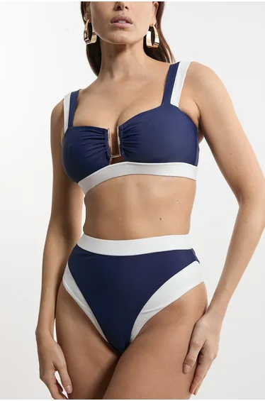 توب بكيني لون كحلي