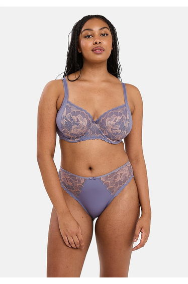 Capucine Briefs in Medium Size