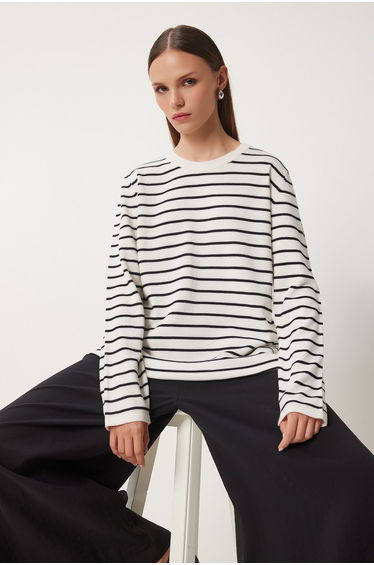 Women's Ecru Black Striped Seasonal Knitwear Sweater