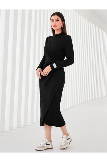 Women Black Pleated Midi Dress