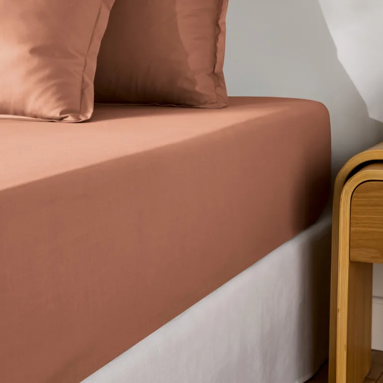 شرشف سرير قطن سادة بحواف مطاطية - 4