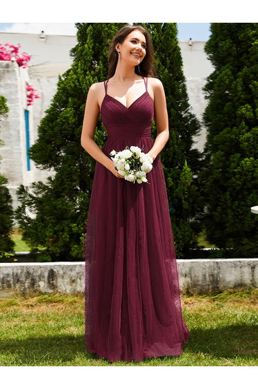 ever JAYCEE|Chic Lace Sheer Back and Cross Straps V-Neck Sleeveless Bridesmaid Dress