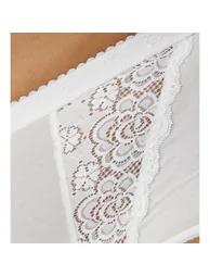 Pack of 3 (+1 Free) Chic Maxi Briefs - 6