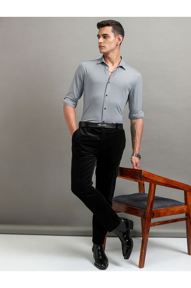 Solid Slim Fit Collared Shirt