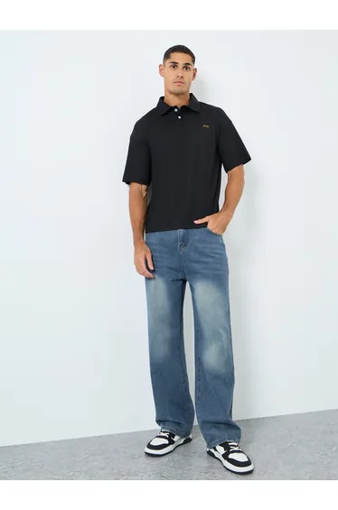 Men Mid Rise Faded Straight Fit Jeans