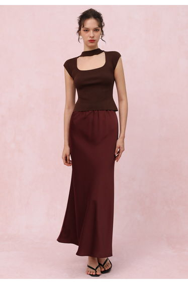 Satin Finish Mermaid Maxi Skirt in Burgundy