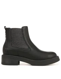 بوت بلوفيش ماليبو باللون الأسود