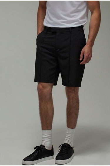 Active Regular Fit Pintuck Golf 8.5inch Shorts - black