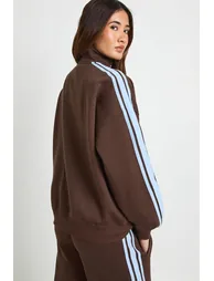 سويتشيرت بوهو بني بأكمام طويلة - 2