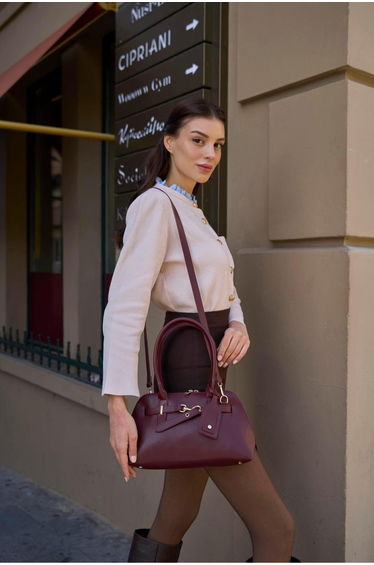 Claret Red Women's Retro Hand and Shoulder Bag with Gold Accessories