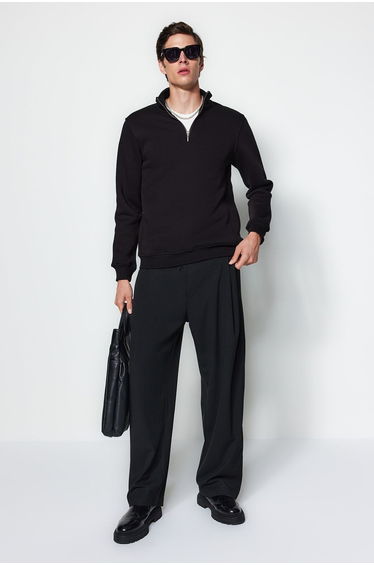 Black Regular Cut Stand Collar Zippered Cotton Basic Sweatshirt