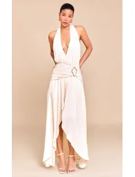 فستان ماكسي شيفون بياقة عميقة لون بيج - 5