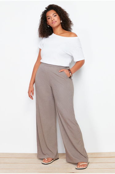 Brown Wide Cut Knitted Trousers