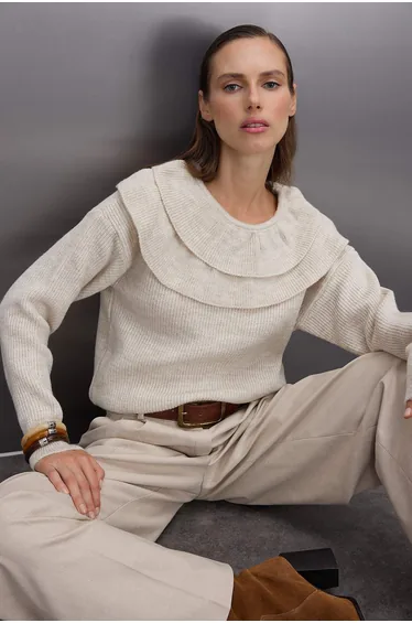 Stone Soft Texture Collar Ruffle Detailed Knitwear Sweater