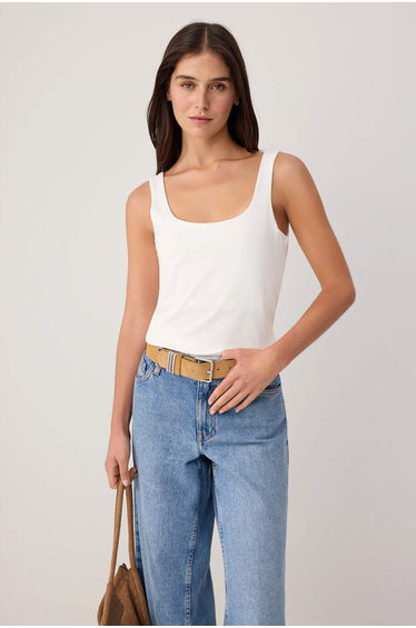 Ecru Plain Fitted Square Neck Thick Strap Sleeveless Cotton Stretch Knitted Undershirt
