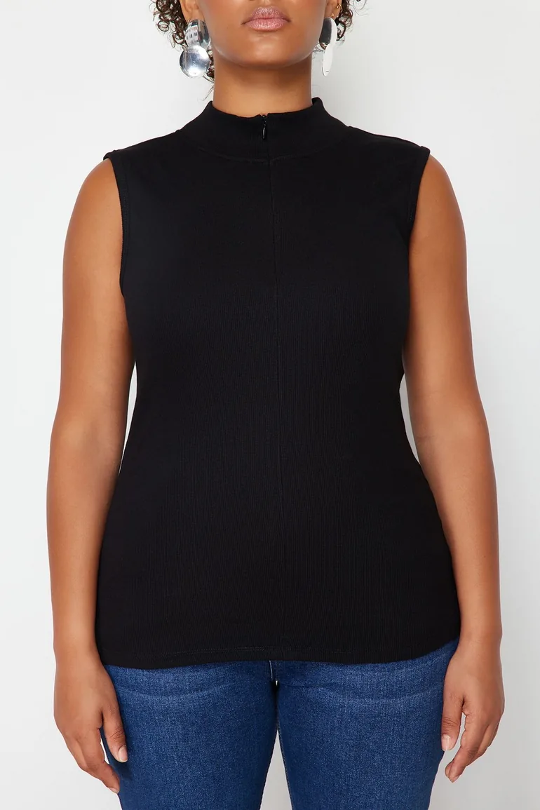 Black High Neck Zipper Knitted Blouse - 3