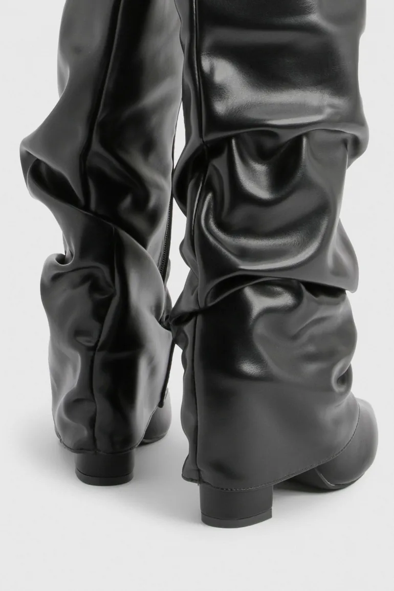 Lock Detail Slouchy Fold Over Block Heeled Boots - black - 3