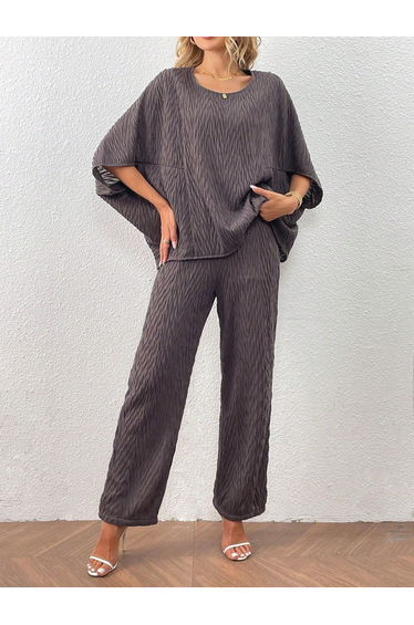 Grey Textured Plisse Top and Pants Co-Ords