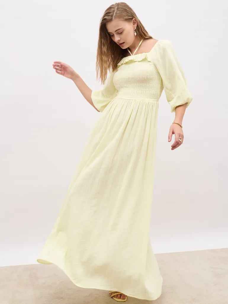 Plain Balloon Sleeves A-Line Maxi Dress with Smocked Detail Styli Yellow : Day Dresses : VogaCloset Oman Plain Balloon Sleeves A-Line Maxi Dress with Smocked Detail Styli Yellow : Day Dresses : VogaCloset Oman