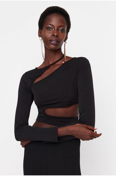 Blouse - Black - Fitted