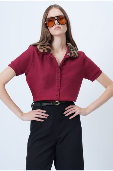 Women's burgundy leopard print knit blouse with detachable fur trim