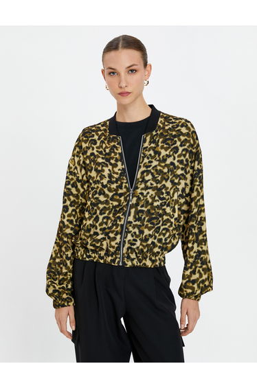 Pocket and Zipper Detail Leopard Printed Bomber Jacket
