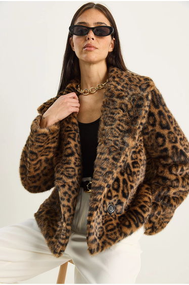 LUCCI Oversized Leopard Print Faux Fur Coat