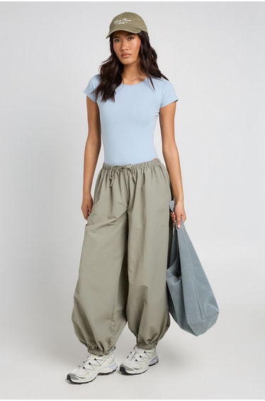Basic Short Sleeve Crew Neck Bodysuit - light blue