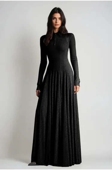 فستان ماكسي محبوك بكشكش بأكمام طويلة لون أسود