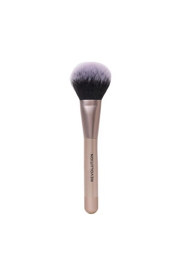 Revolution Bake It Easy Powder Brush R13