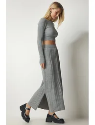 Women's Gray Ribbed Knitwear Crop Skirt Suit - 1