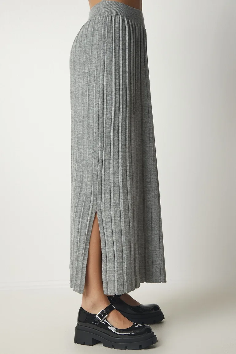 Women's Gray Ribbed Knitwear Crop Skirt Suit - 6
