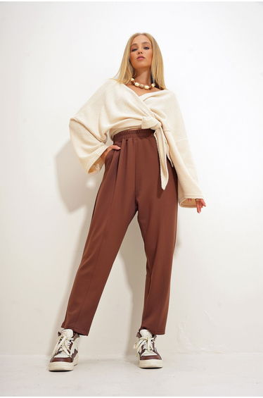 Women's Brown Double Pocket Front Grass Elastic Waist Loose Trousers