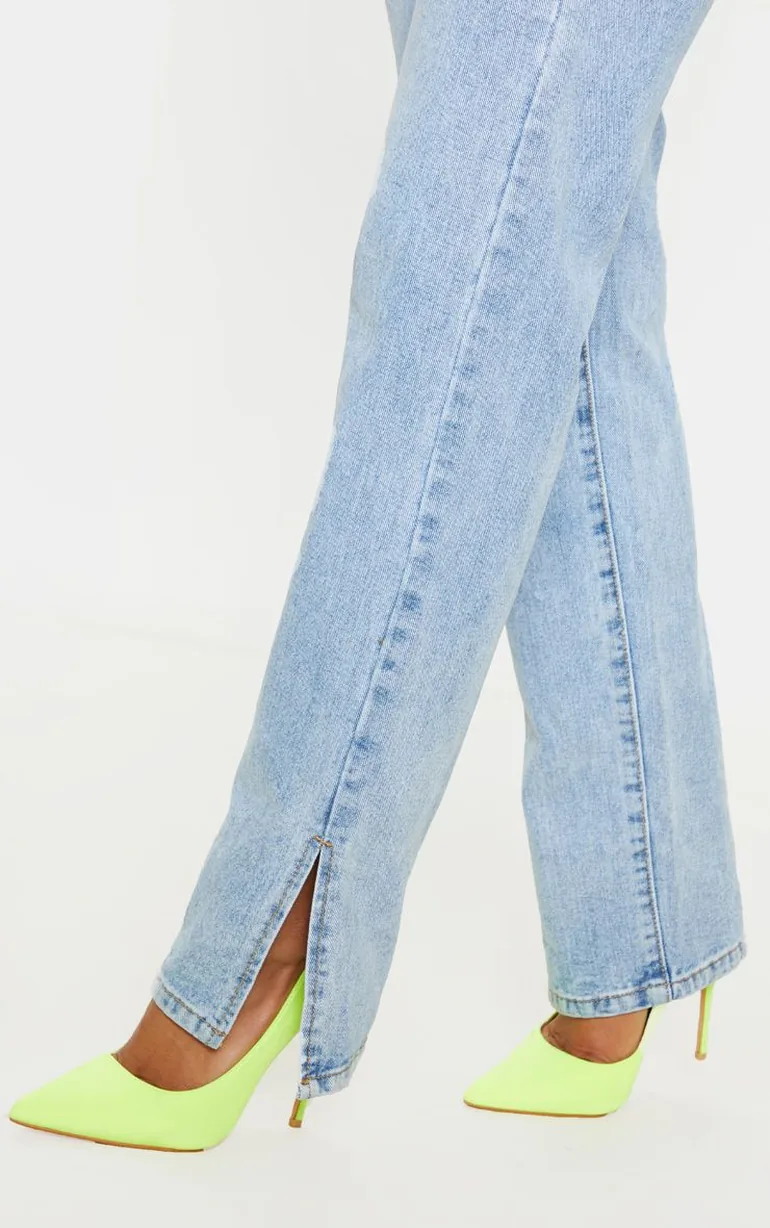 Light Wash Split Hem Jeans - 4