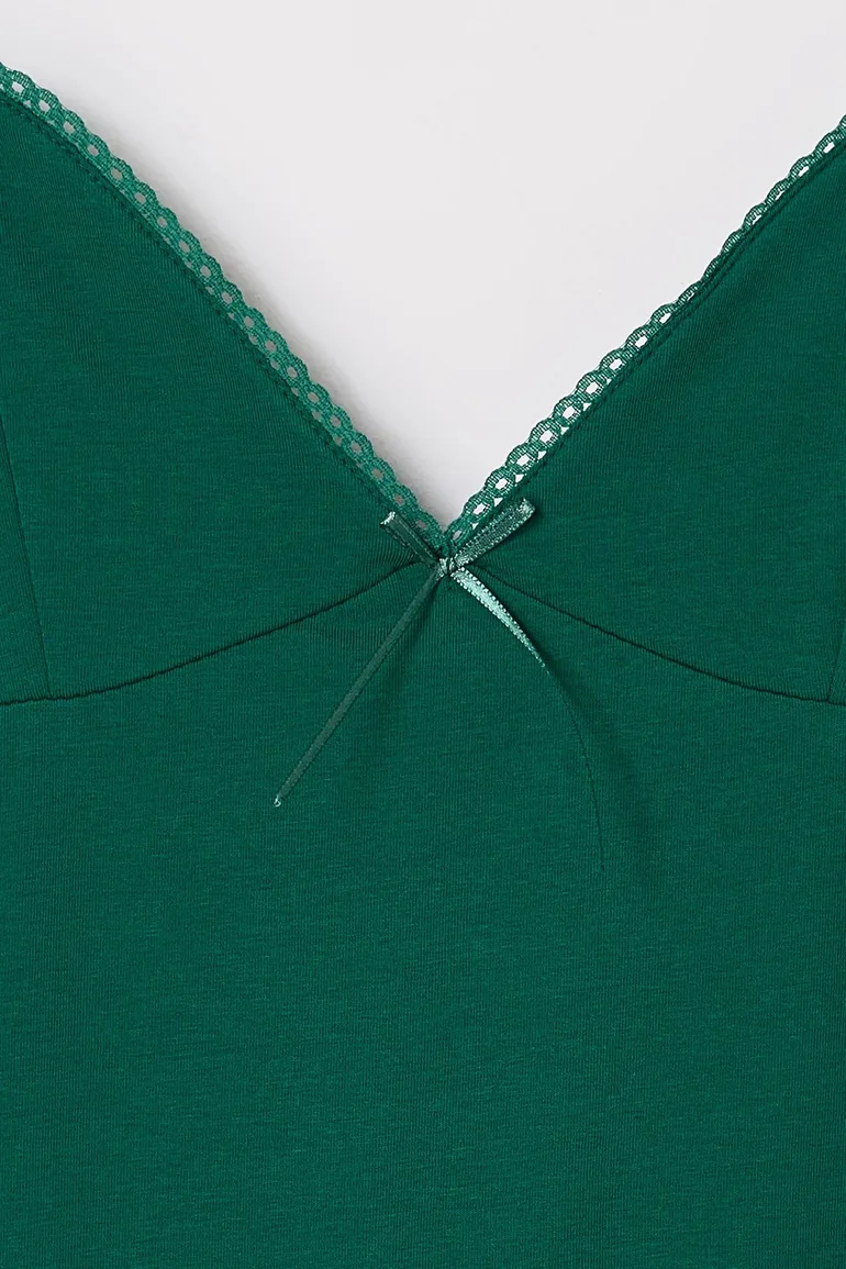 Emerald Green Plain Bow Midi Strappy Elastic Knit Dress Trendyol : Evening  Dresses : VogaCloset Oman