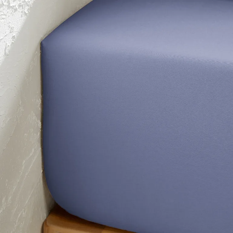 شرشف سرير قطن ساتان مغسول سادة بحواف مطاطية - 2