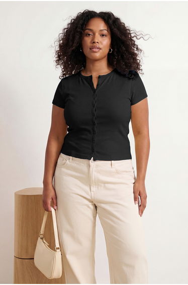Black Buttoned Ribbed Knitted Plus Size Blouse
