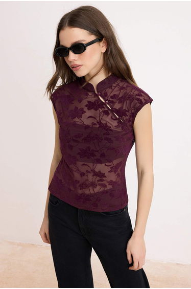 Burgundy Floral Fitted/Bodycon High Neck Sleeveless Buttoned Lace Knitted Blouse