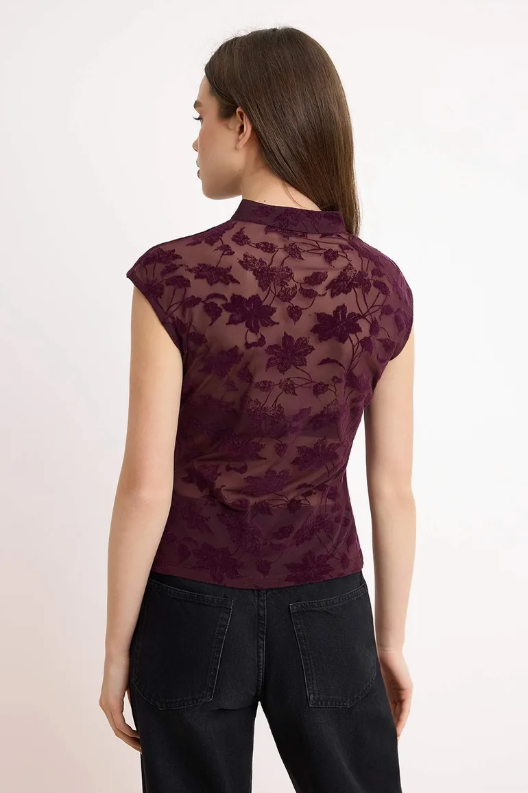 Burgundy Floral Fitted/Bodycon High Neck Sleeveless Buttoned Lace Knitted Blouse - 3