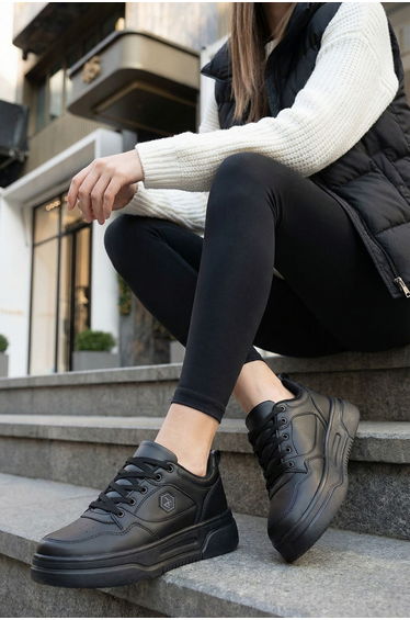 Black-Black Women's Sneaker